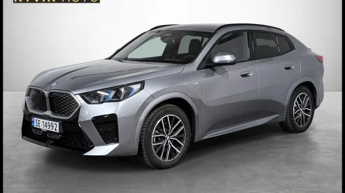 BMW iX2 xDrive30 xDrive30 Fully Charged M-Sport | HUD | Hengerfeste++