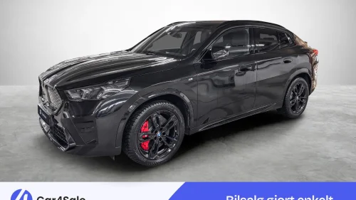 BMW iX2 xDrive30 Fully Charged M sport / Krok / HUD / Skinn / Pano / H&K