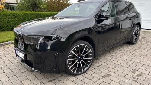 BMW iX3 50 xDrive Fully Charged I M-Sport I 5 års BSI I Vinterhjul
