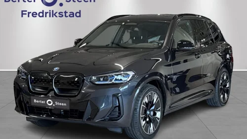 BMW iX3 M Sport Panoramatak Hengerfeste++