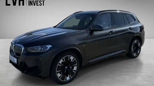 BMW iX3 M Sport Fully Charged Skinn Soltak HUD 360 H/K H.Feste