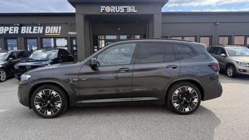 BMW iX3 M-SPORT Fully Charged Norsk/Panorama/H&K/ACC/El-Krok