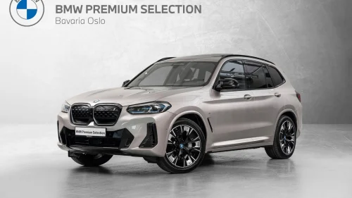 BMW iX3 M Sport Alt utstyr, Serviceavtale
