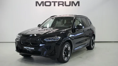 BMW iX3 FullyChargedEdition m/ ACC H&K 20" HUD H.Feste Panorama