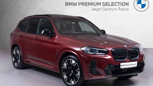 BMW iX3 Fully Charge - Tilhengerfeste - Skinn - Glasstak