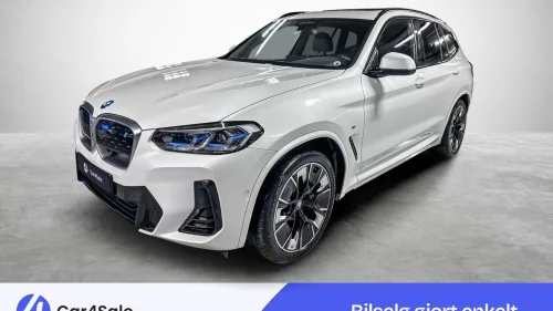BMW iX3 453km / M sport Skinn / HUD / Krok / Soltak/ Norsk/ 360