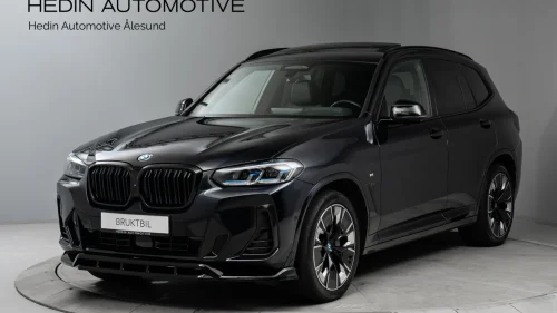 BMW iX3 Fully Charged////Harman/El.seter/Panorama/BSI
