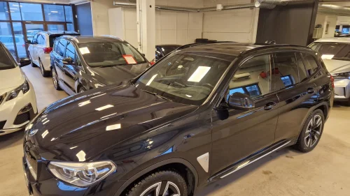 BMW iX3 Fully Charged Masse utstyr Nybil-garanti