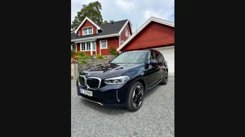 BMW iX3 Fully Charged, Head-up, Hengerfeste, H/K, Panorama ++