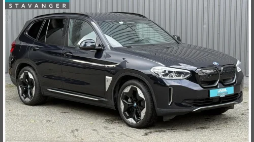 BMW iX3 Fully Charged 450WLTP Krok/Skinn/Panorama/HarmanK/ACC++