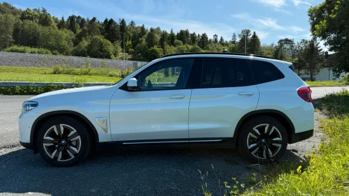 BMW iX3 Fully Charged