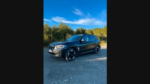 BMW iX3 Fully Charged, topputstyrt
