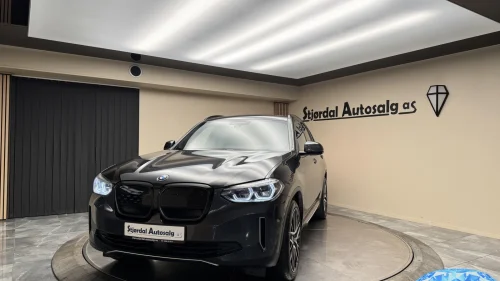 BMW iX3 Fully Charged/ACC/HUD/Navi/360g.k/Panorama/Krok/Norsk