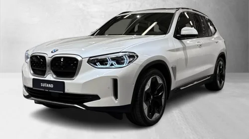 BMW iX3 FULLY CHARGED/KROK/PANO/SKINN/ACC/HEADUP