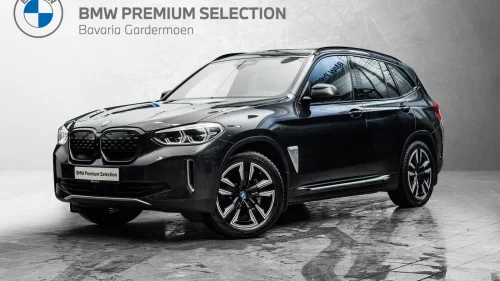BMW iX3 Fully Charged ACC,Panorama,Hengerfeste,360,H/K,20"