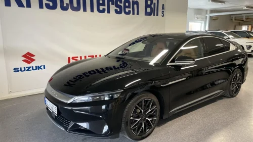 BYD HAN EXECUTIVE/520KM/4X4 /Skinn/Panorama/DynAudio innbytte