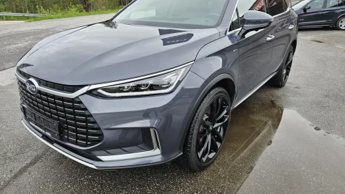 BYD Tang Executive 7-seter / Soltak / 360kam / Skinn/ Norsk/ S+V