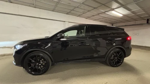 BYD Tang 4x4 Executive Black Edition