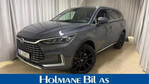 BYD Tang 4x4 Executive 7-seter 517hk Krok/22``/Skinn/Panorama/++
