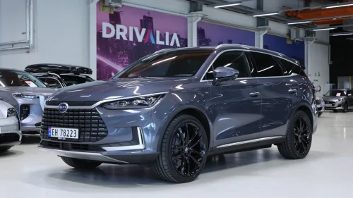 BYD Tang Executive/AWD/86.4kWh/Skinn/360 kamera/7-seter