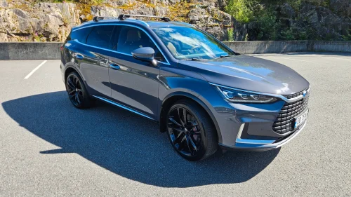 BYD Tang 2022 |4x4 Executive 7-seter | Hengerfeste | Vinterhjul