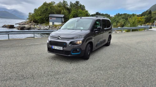 CITROEN e-Berlingo 50kW Feel Pack L2 7-s