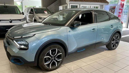 CITROEN e-C4 Shine /Kamera/DAB/Navi/ACC/Toppmodell/APP/LAV KM.