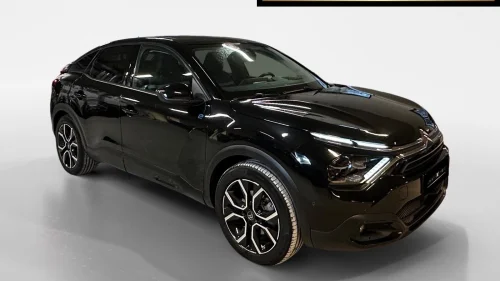 CITROEN e-C4 Shine / HUD / Skinn / massage / CarPlay / 360 / +++