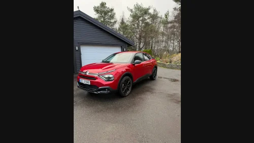 CITROEN E-C4 Shine Head-up/ACC/Ryggekamera/Rattvarme/DAB
