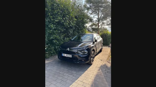 CITROEN E-C4 Toppmodellen SHINE