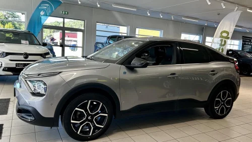 CITROEN E-C4 Shine /Kamera/Navi/Headup/Oppvarmet ratt/Garanti/ACC