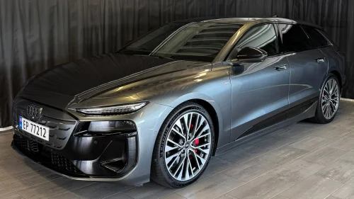 AUDI A6 AV e-tron quattro Avant e-tron quattro S line Pro (K)
