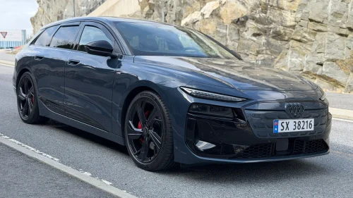 AUDI A6 AV e-tron quattro Avant e-tron quattro S line Pro (K)