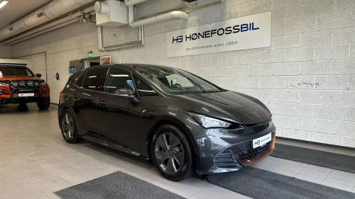 CUPRA BORN 150 KW 58/62 KWH 62 KWH ACC/Kamera/Varmeratt/Carplay+