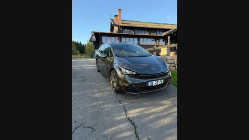 CUPRA BORN 58