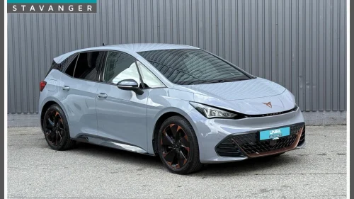 CUPRA BORN 420KM WLTP 204HK ACC/KEYLESS/KAMERA/CARPLAY ++