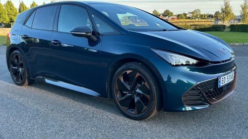 CUPRA BORN 58kwh/Ryggek/Navi/ACC/Rattvarme/Keyless/Oppv.ratt/19"++