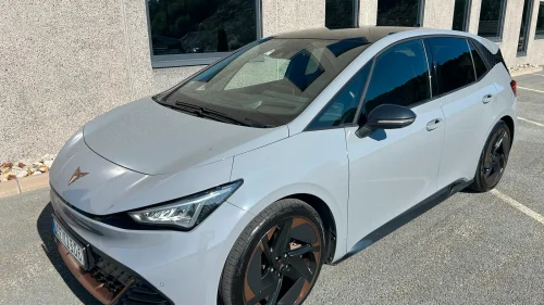 CUPRA BORN 58 Keyless, 20-tomms, kamera, panorama, navi, ACC ++