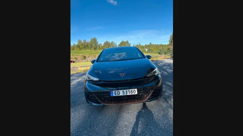 CUPRA BORN 58