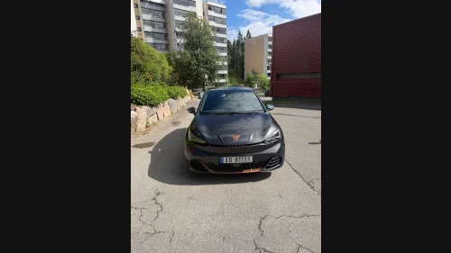CUPRA BORN