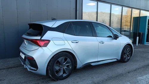 CUPRA BORN 58  - R.kam, Keyless, Navi, ACC ++