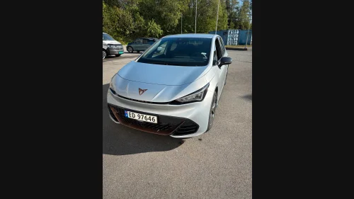CUPRA BORN 58 - Keyless-Ryggekamera-Navigasjon-Adaptiv cruise mm