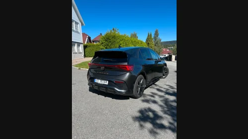 CUPRA BORN 150 KW 58/62 KWH 58 / 22 mnd garanti / Pilot M / Tech L