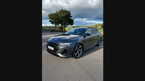 AUDI E TRON S 60 Pro