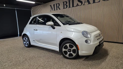FIAT 500E 500E / Automat / Navi / 150 km