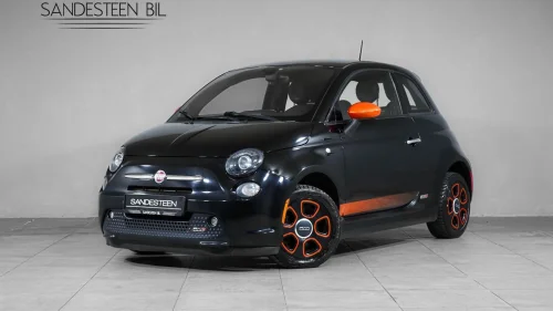 FIAT 500e ITALIA/SKINN/PARKSENSORER/ITALIA/MLF/RATT/**OUTLET**