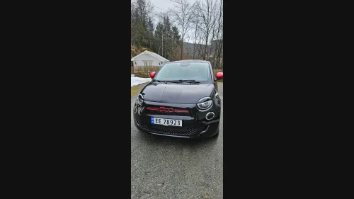 FIAT 500 RED