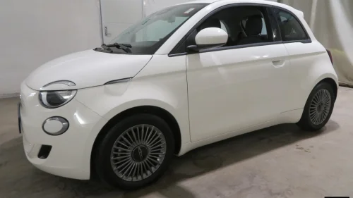 FIAT 500 NAVI 360-KAMERA CRUISE SKINN