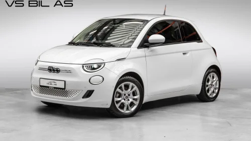 FIAT 500 e Icon 42 kWh 320km ACC/R.Kam/CarPlay/Keyless/EU27++