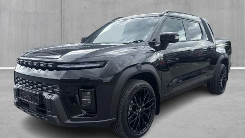 KG MOBILITY MUSSO EV Black Edge Berg Edition